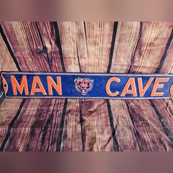 Chicago Bears Metal Man Cave Sign - Picture 1 of 1